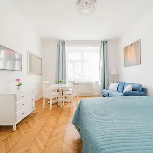 Herzlich Willkommen - Kuess Hand 2 Apartment Vienna